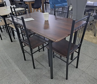 SET COMEDOR: MESA + 4 SILLAS. ENVÍO GRATIS.