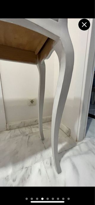 Consola gris con dos cajones