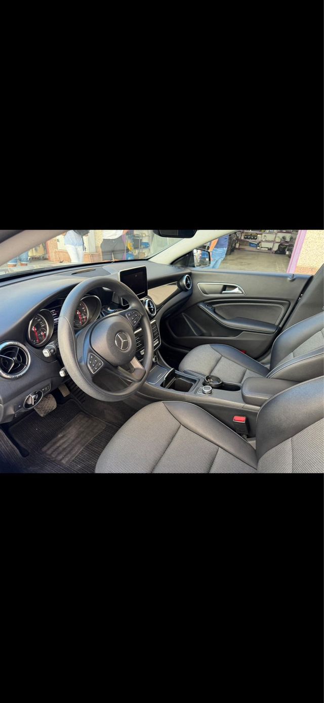 Mercedes-Benz Clase CLA 2018