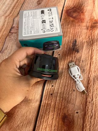 Altavoz Portátil G200 Magnético LED
