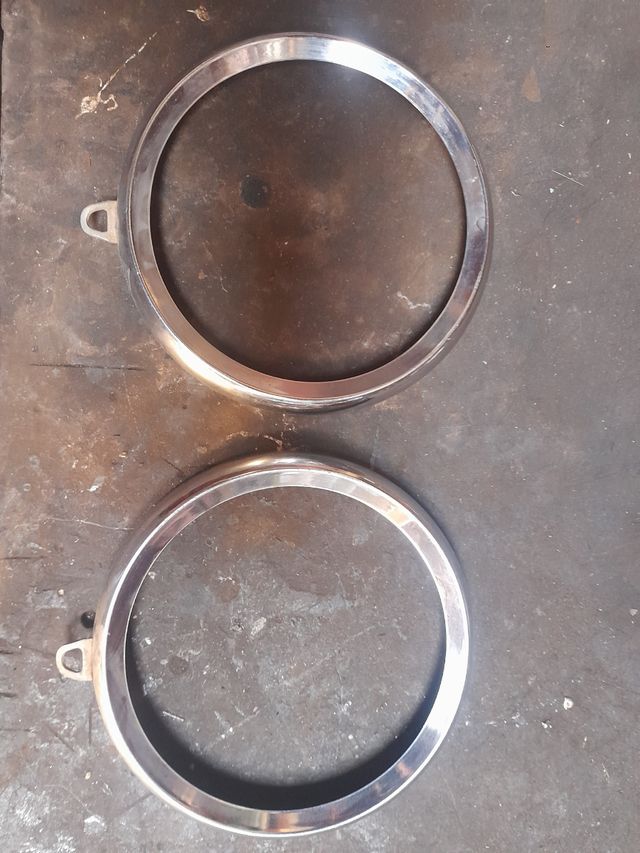 Cerquillos Faros Renault 8 1ª Serie 1970