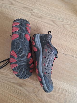 Zapatillas Trekking Merrell Hombre Gris/Rojo