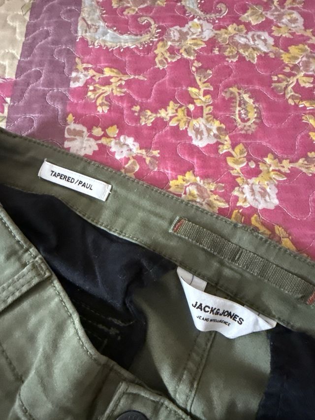 Pantalón cargo caballero verde caqui