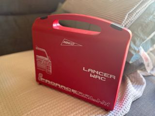 Maletín Ninco Lancer ProAce Rally Slot Scalextric