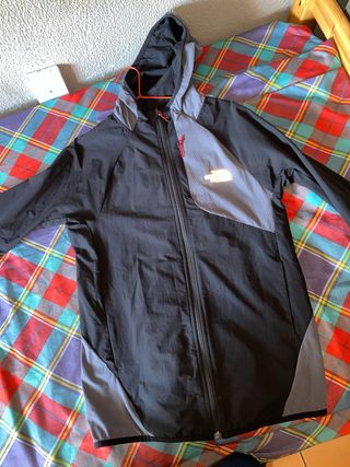 Cortavientos The North Face Negro/Gris Original
