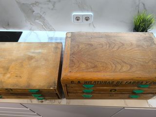 Cajonera madera Fabra Coats original.