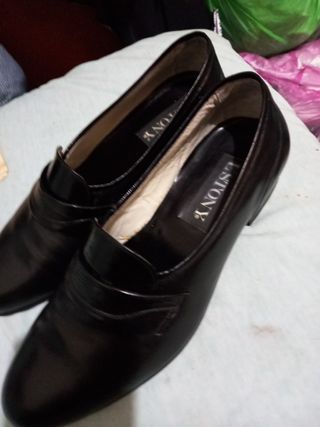 Zapatos de vestir negros para hombre