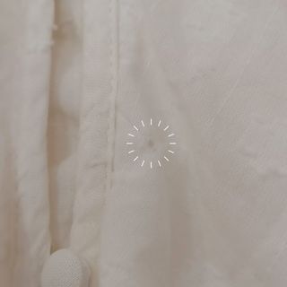 Camisa Zara volantes y cuello bordado, talla 13-14