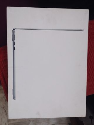MacBook Air M4 13 2025 16GB 256GB Plata Sin Abrir