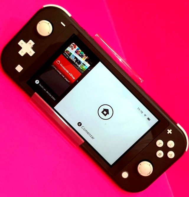 NINTENDO SWITCH LITE GRAY COMO NUEVA
