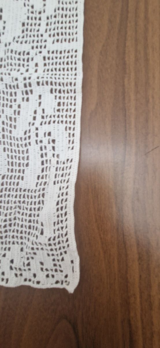 Centrino uncinetto bianco in cotone