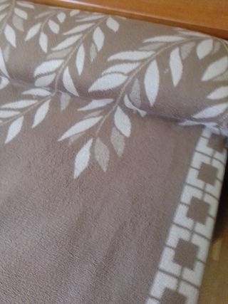 Manta reversible para cama de 135