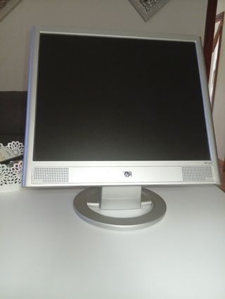 Pantalla HP Plata