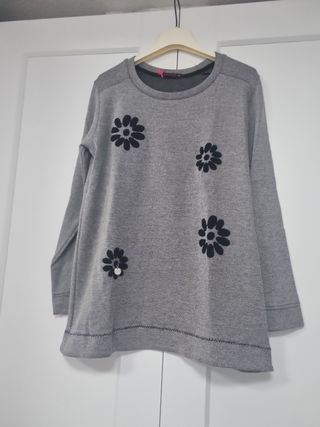 Sudadera Lolitas gris con flores