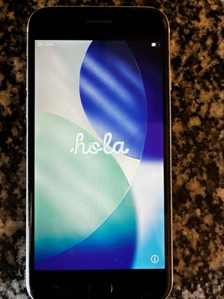 iPhone SE 2° 64 GB + 2 m di cavo C + caricatore USB