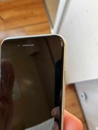 iPhone SE 2° 64 GB + 2 m di cavo C + caricatore USB