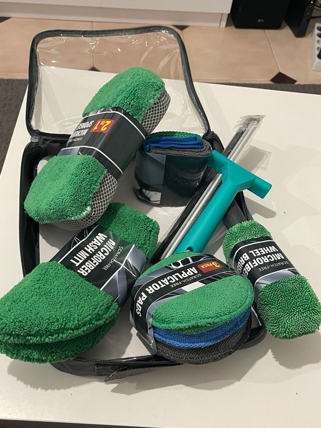 Kit Limpieza Coche/Moto 9 Piezas con Bolsa