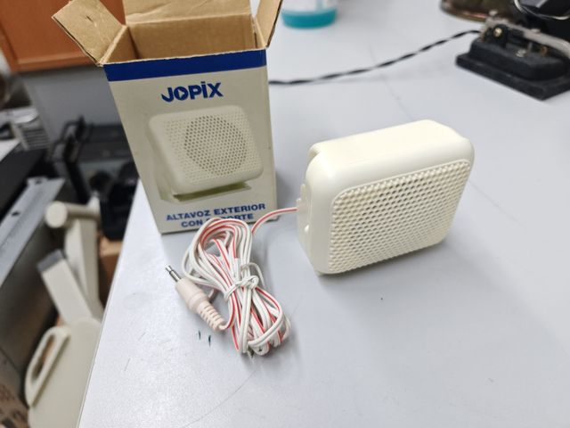 Altavoz Exterior JOPIX con Soporte