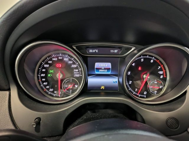 Mercedes Clase CLA 200 AMG Line 156cv 