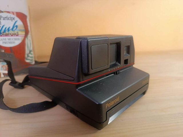 Cámara Polaroid Impulse 600 Plus