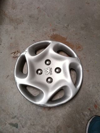 Tapacubos Peugeot