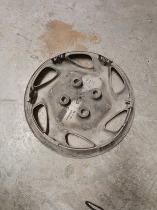 Tapacubos Peugeot