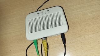 Router Wi-Fi Blanco