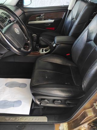 SsangYong Rexton 2004