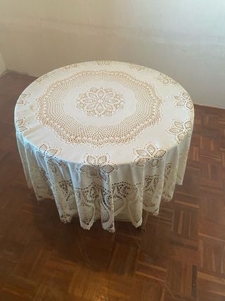 Mesa redonda para brasero de madera