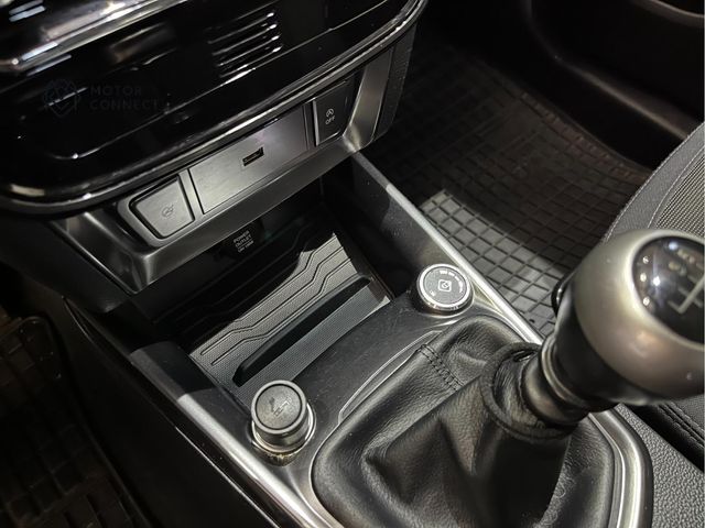 SsangYong Tivoli G12T Line