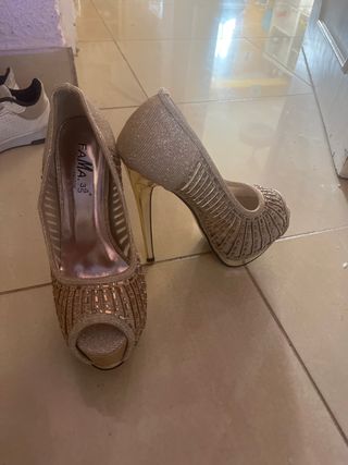 Zapatos de fiesta FAMA dorados talla 36

