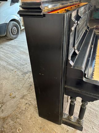 Piano Nogar Siglo XVIII