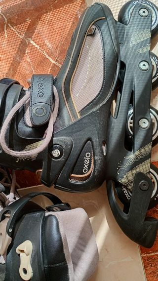 Patines en línea Decatlon Oxelo Talla 42 + bolsa