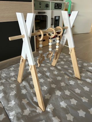 Gimnasio y colchoneta para bebé