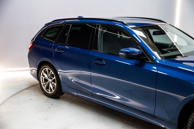 BMW Serie 3 320d xDrive Touring 2023 GARANTIA BMW