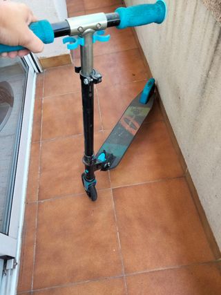 Patinete infantil azul