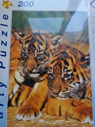 Puzzle 200 pezzi Tigrotti