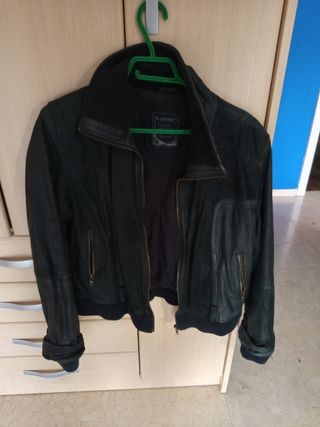 Chaqueta de cuero B.Young Negra