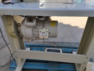 Máquina de coser industrial Unicorn