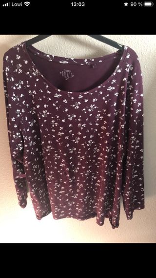 Camiseta floral morada talla XXXL