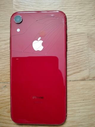 Telaio iPhone XR rosso con componenti