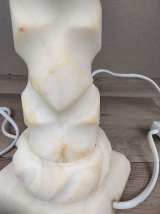 Lámpara de mesa mármol 