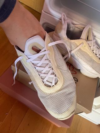 Zapatillas Nike Air Max 2090 Rosa/Blanco