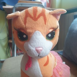 Gato de peluche Barbie