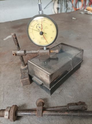 Reloj Comparador SOMET CSN 25 1811