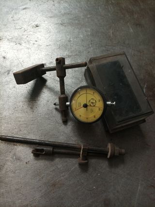 Reloj Comparador SOMET CSN 25 1811