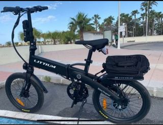 Bicicleta Eléctrica Plegable Negra