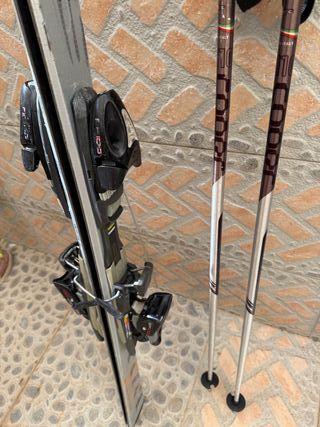 Esquís 140 cm con fijaciones