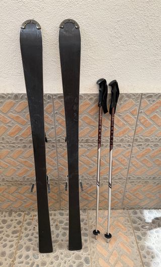 Esquís 140 cm con fijaciones