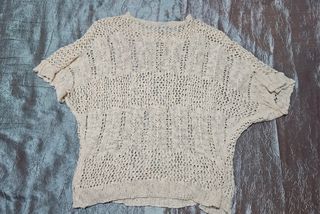 Top ganchillo beige manga corta
